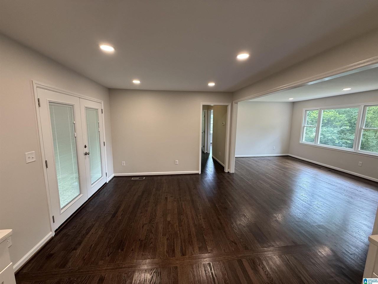2224 5th St Ne - Photo 5 of 12