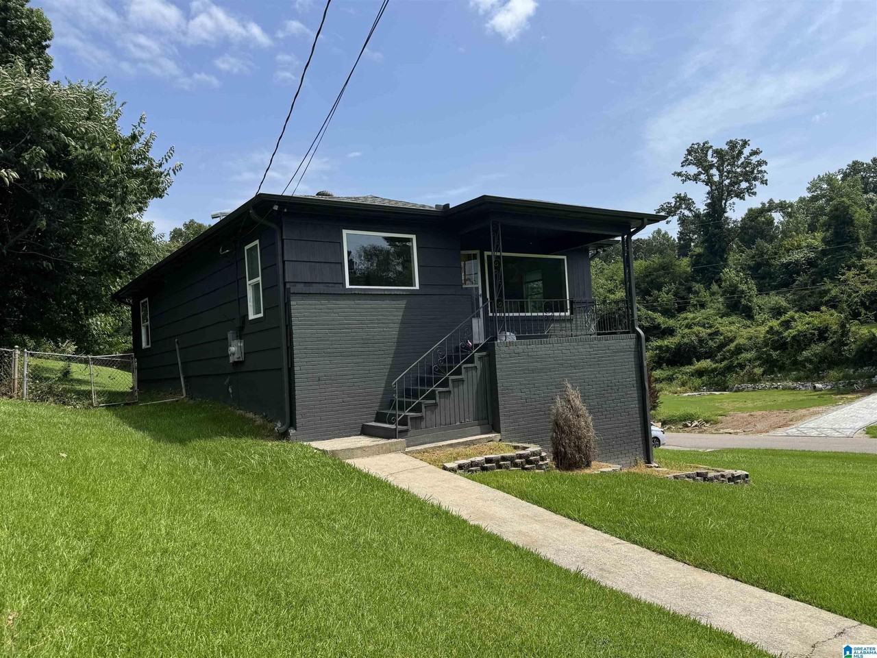 801 Central Ave - Photo 4 of 16