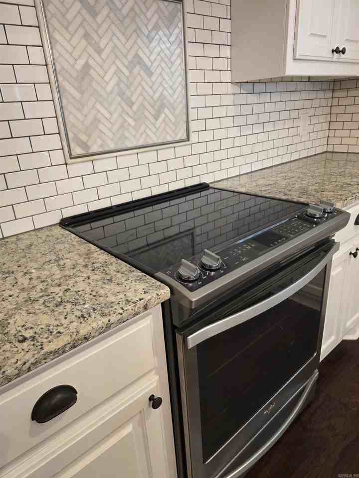 76 Kingspark Rd - Photo 7 of 22
