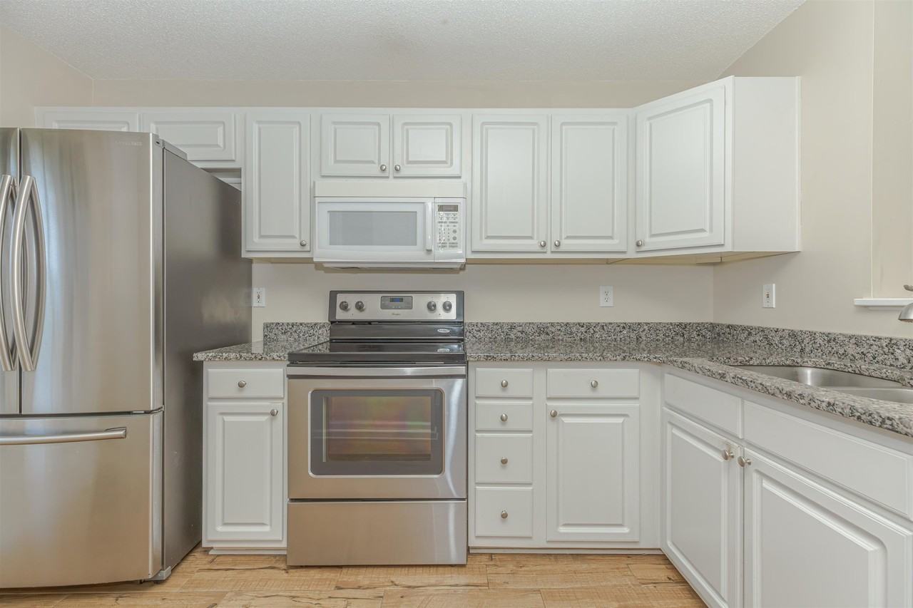 754 Aspen Dr - Photo 5 of 28