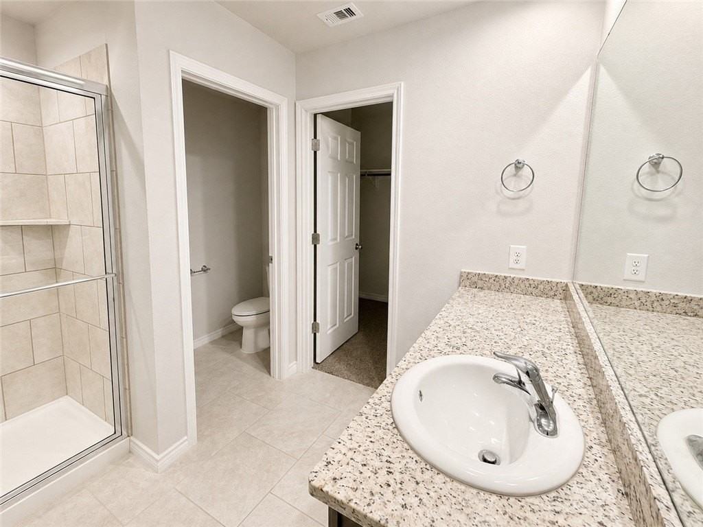3922 Jayden Dr - Photo 5 of 7