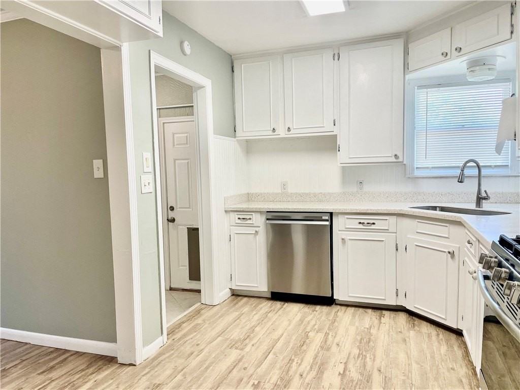 1006 Collingswood Dr - Photo 2 of 9