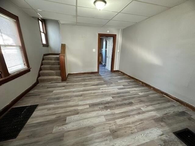 299 N Ogden Ave - Photo 2 of 10