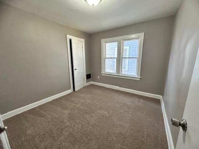 299 N Ogden Ave - Photo 6 of 10