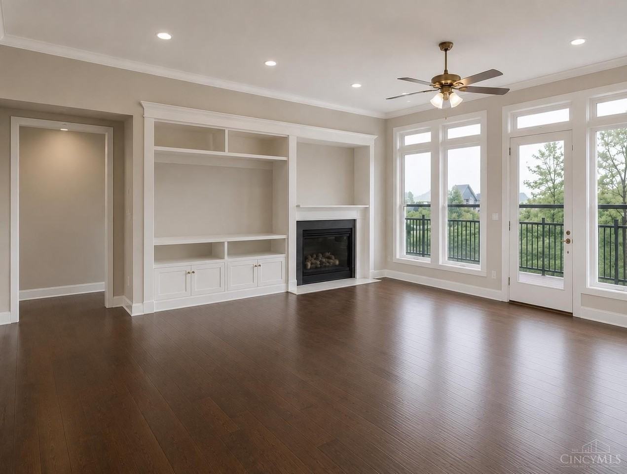 5941 Laurel Run Dr - Photo 5 of 42
