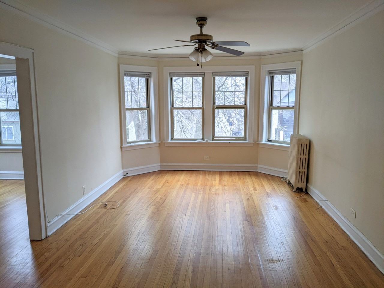 914 Crain St #1 - Photo 5 of 12