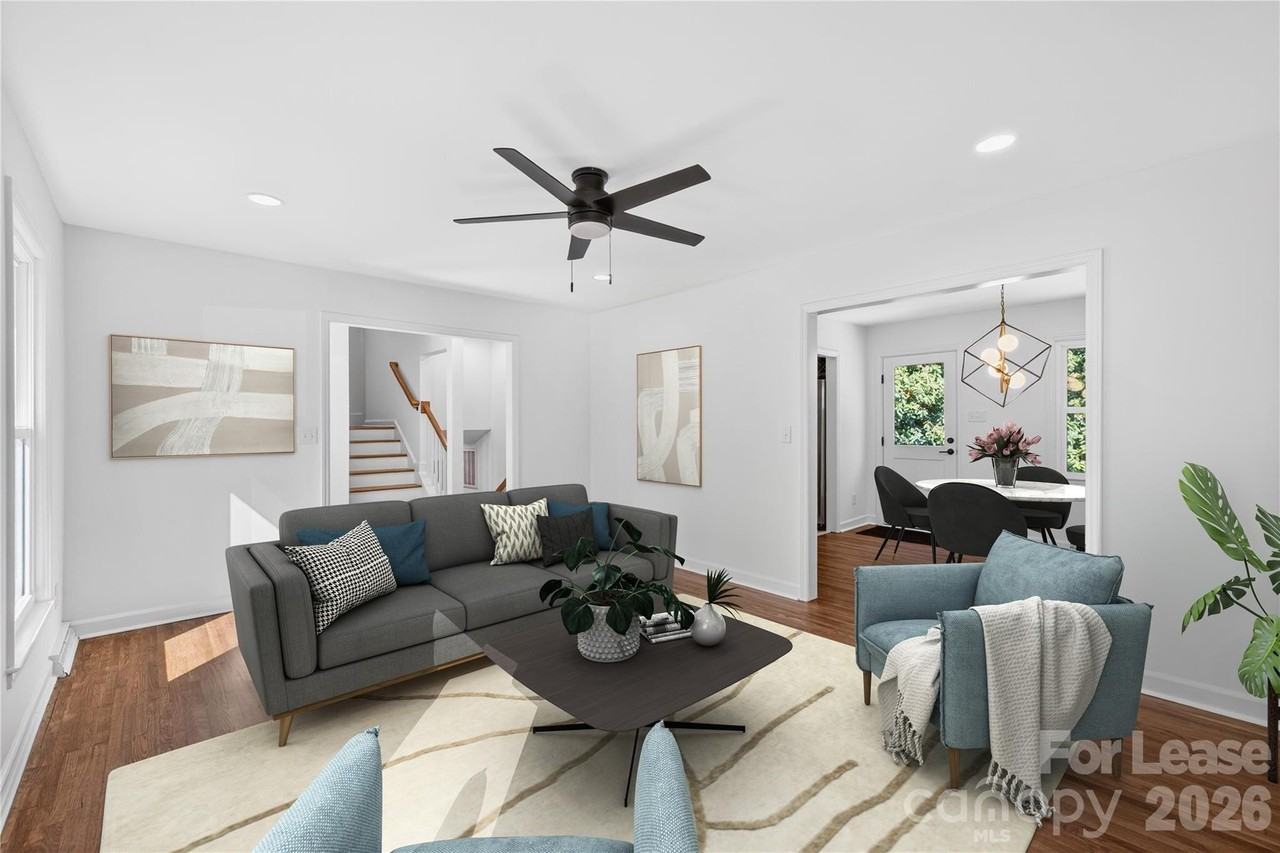 5938 Sharon Rd - Photo 3 of 21
