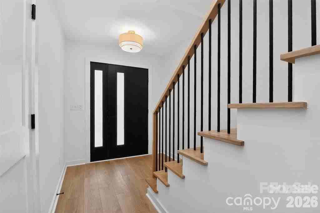 2714 Baltimore Ave - Photo 6 of 35