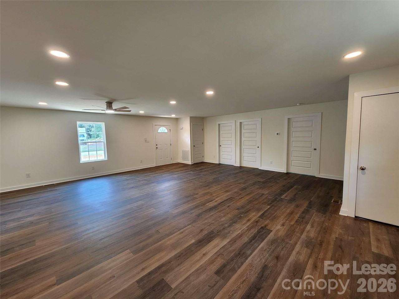 431 Eastover Ave - Photo 2 of 16