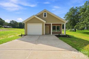 featured image of 1533 S Battleground Ave