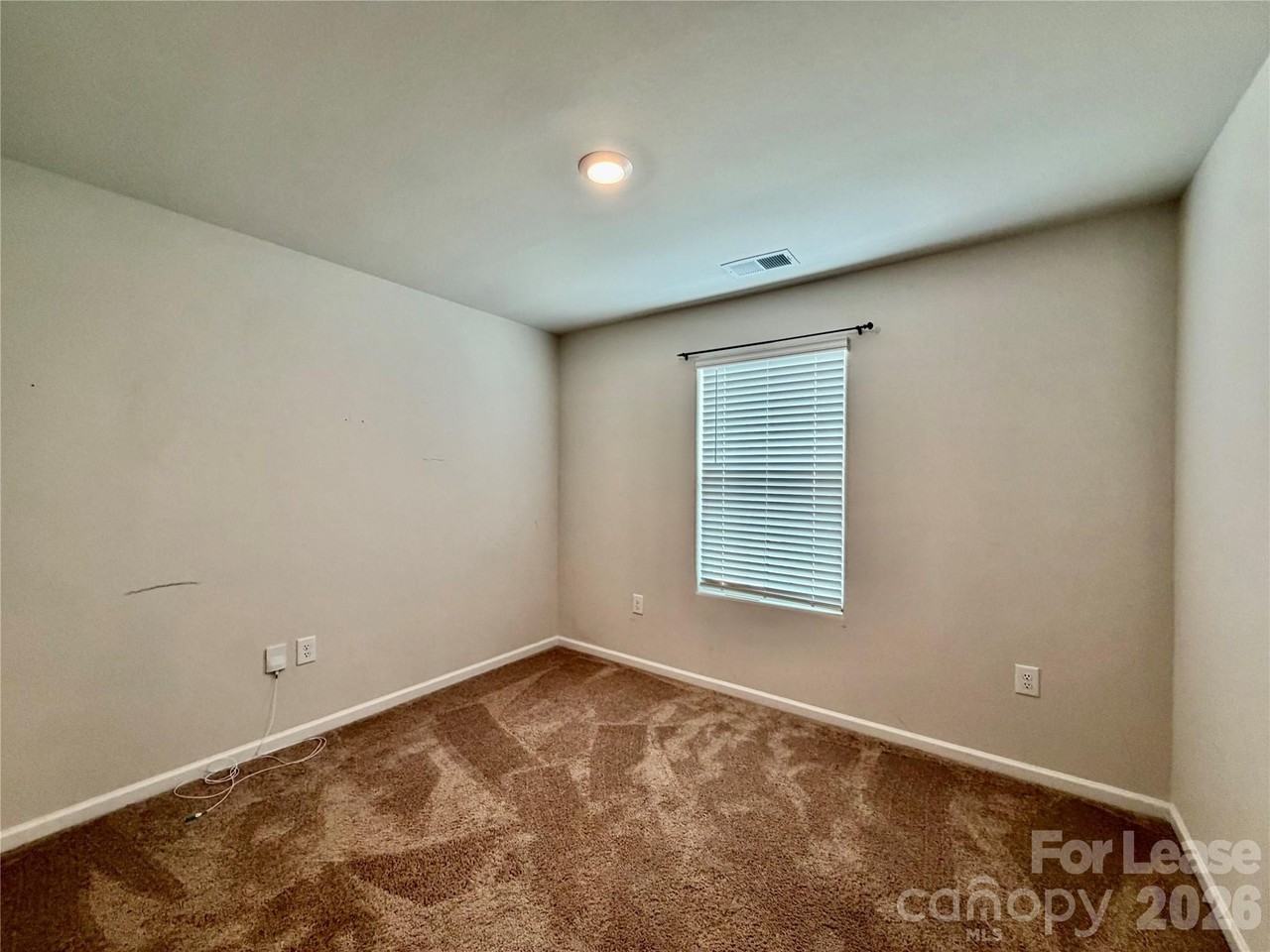 3118 Maple Ridge Dr - Photo 4 of 24