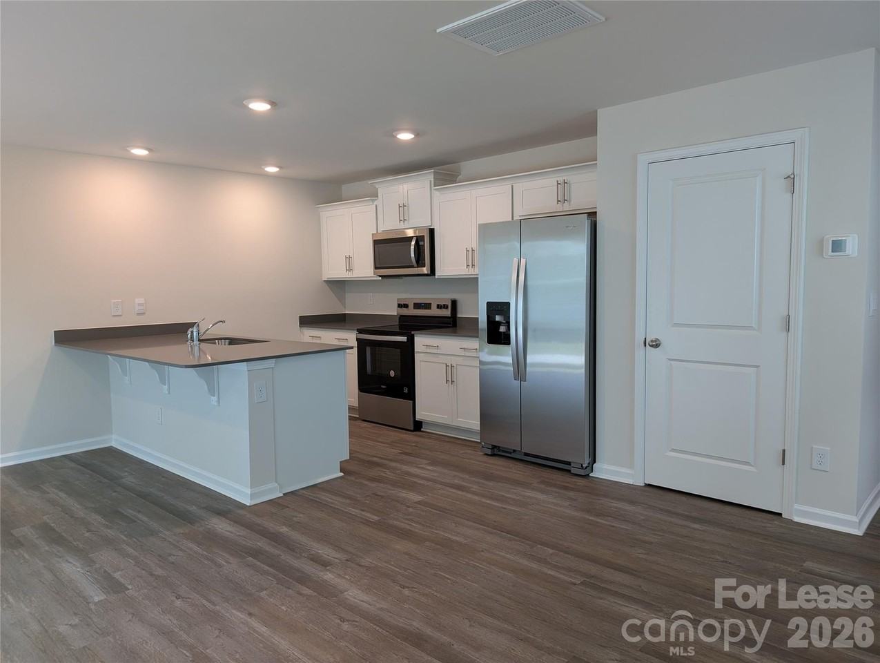 5132 Hyrule Dr - Photo 2 of 18