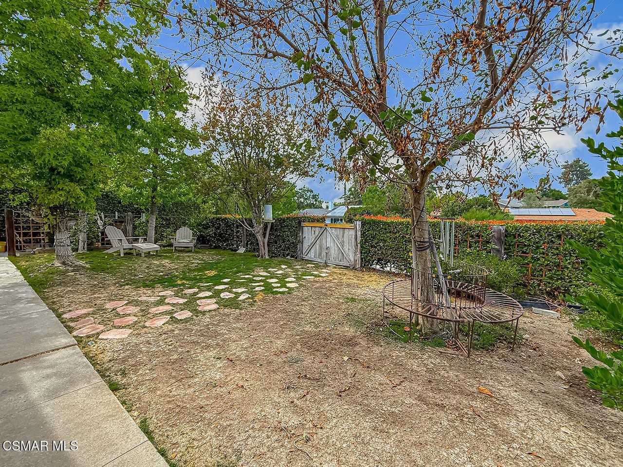 1888 El Monte Dr - Photo 6 of 50