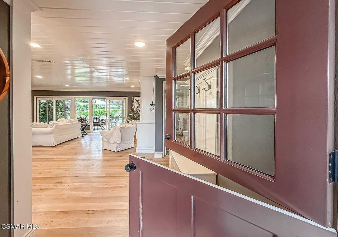 1888 El Monte Dr - Photo 7 of 50