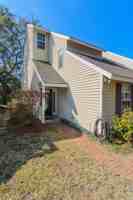 featured image of 5 Townpark Ln