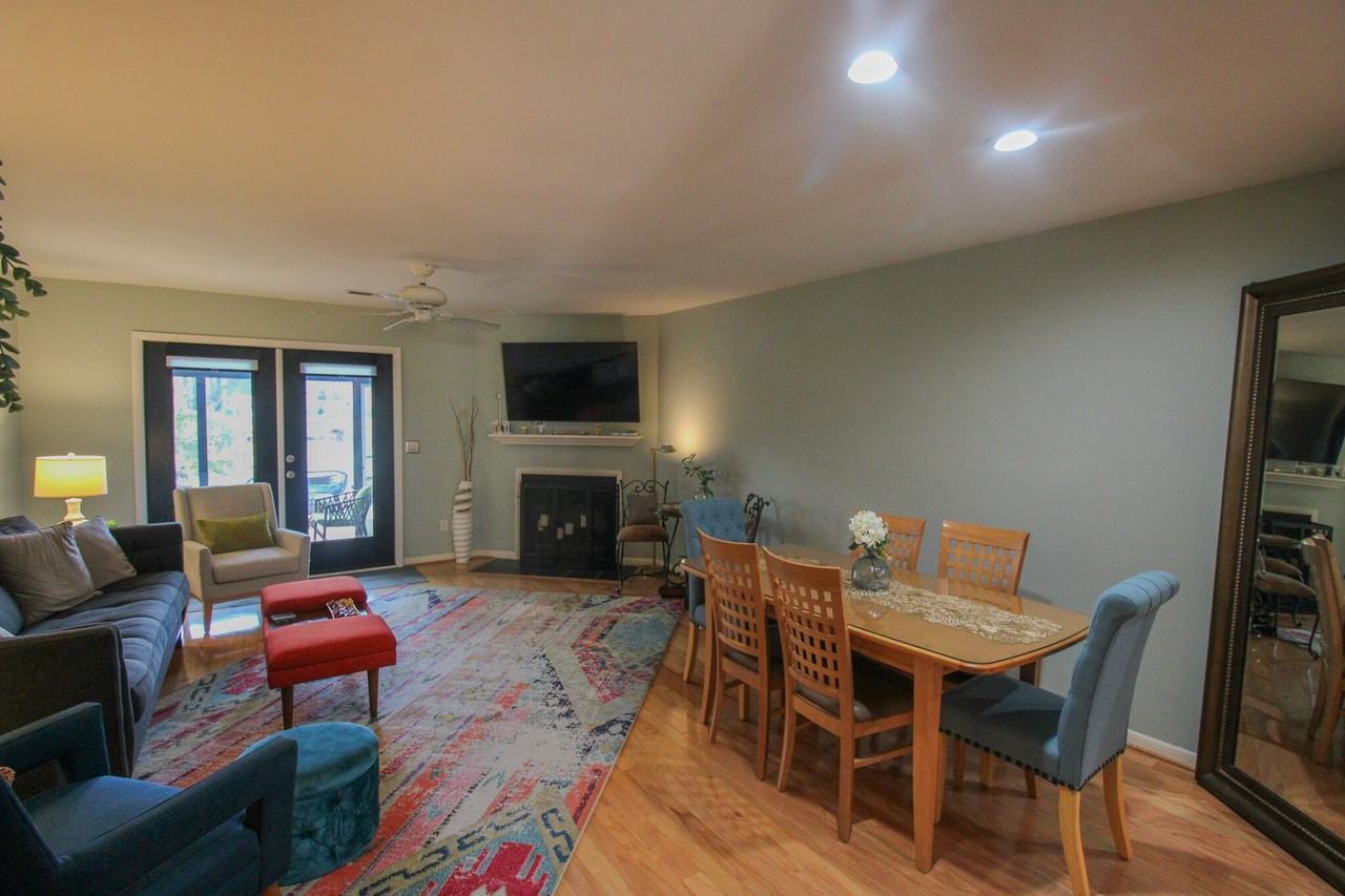 5 Townpark Ln - Photo 3 of 21