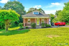 29 Hazelhurst Ave - Photo 1 of 1