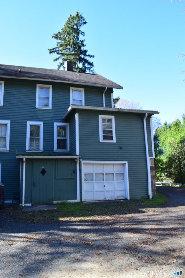 13 Pleasant St - Photo 2 of 12