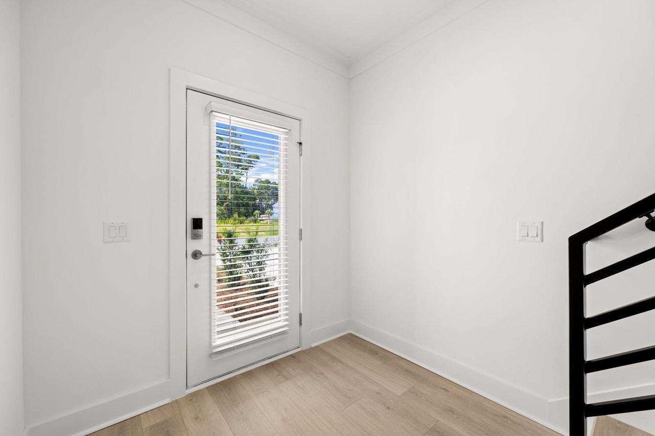 29 Old Barn Way - Photo 4 of 50