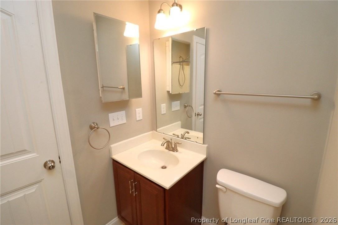 1428 Providence Green Ln - Photo 5 of 34