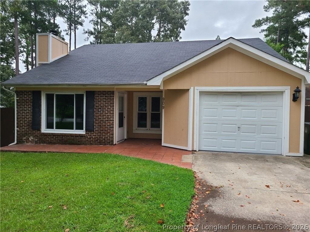 909 Bramblewood Ct - Photo 2 of 21