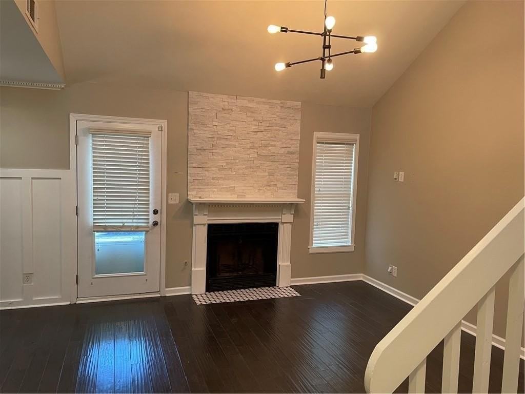 1524 Planters Ridge Ln - Photo 4 of 17