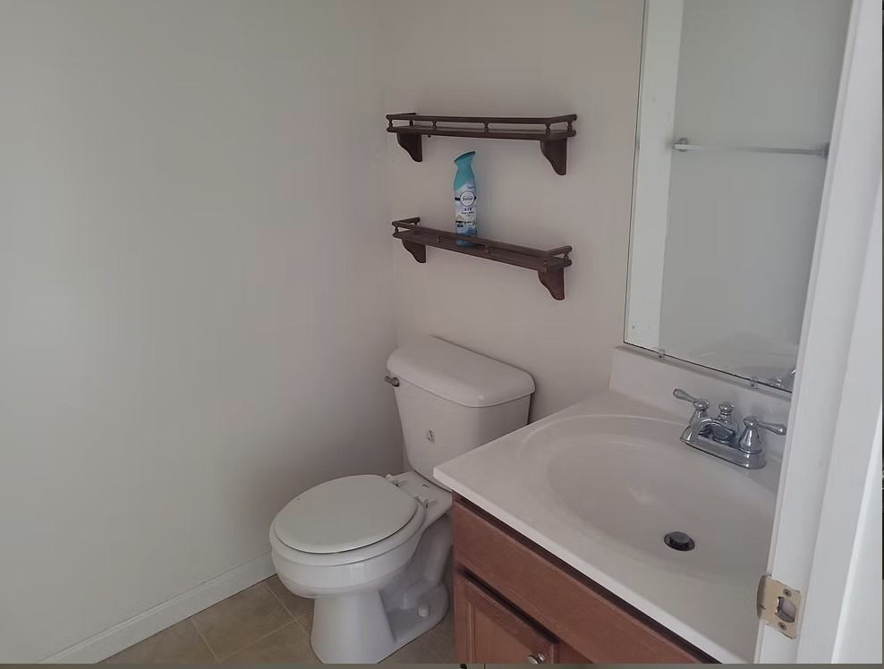 13 S Chestnut St #13 - Photo 7 of 11