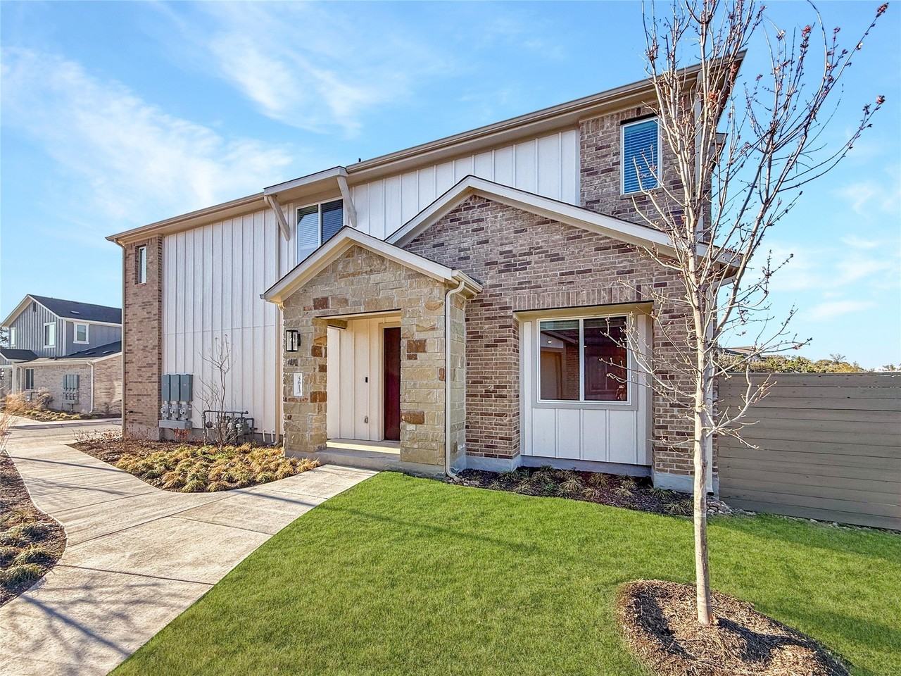 5613 Mobeetie Loop - Photo 4 of 26