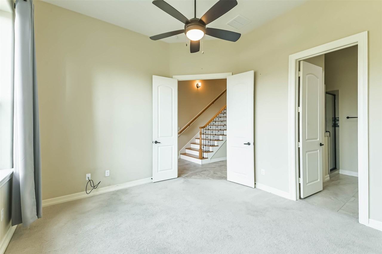 11115 Olympia Dr - Photo 7 of 35