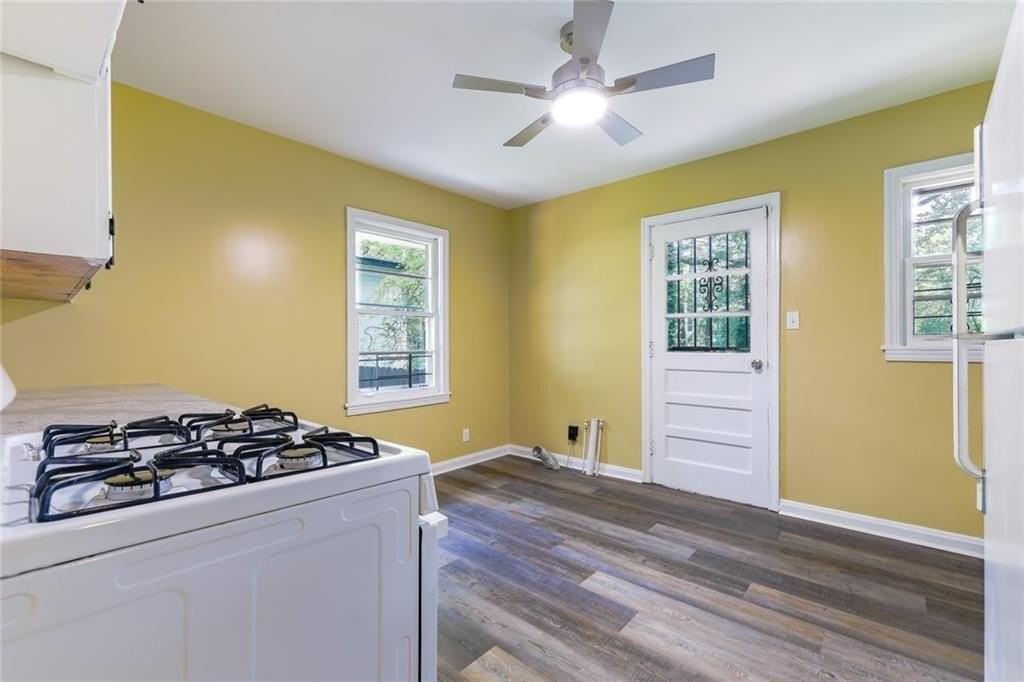 2288 Polar Rock Ave Sw - Photo 6 of 23