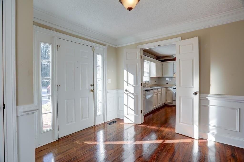 540 Brantley Rd - Photo 2 of 17