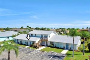 featured image of 4705 Se 4th Pl #2