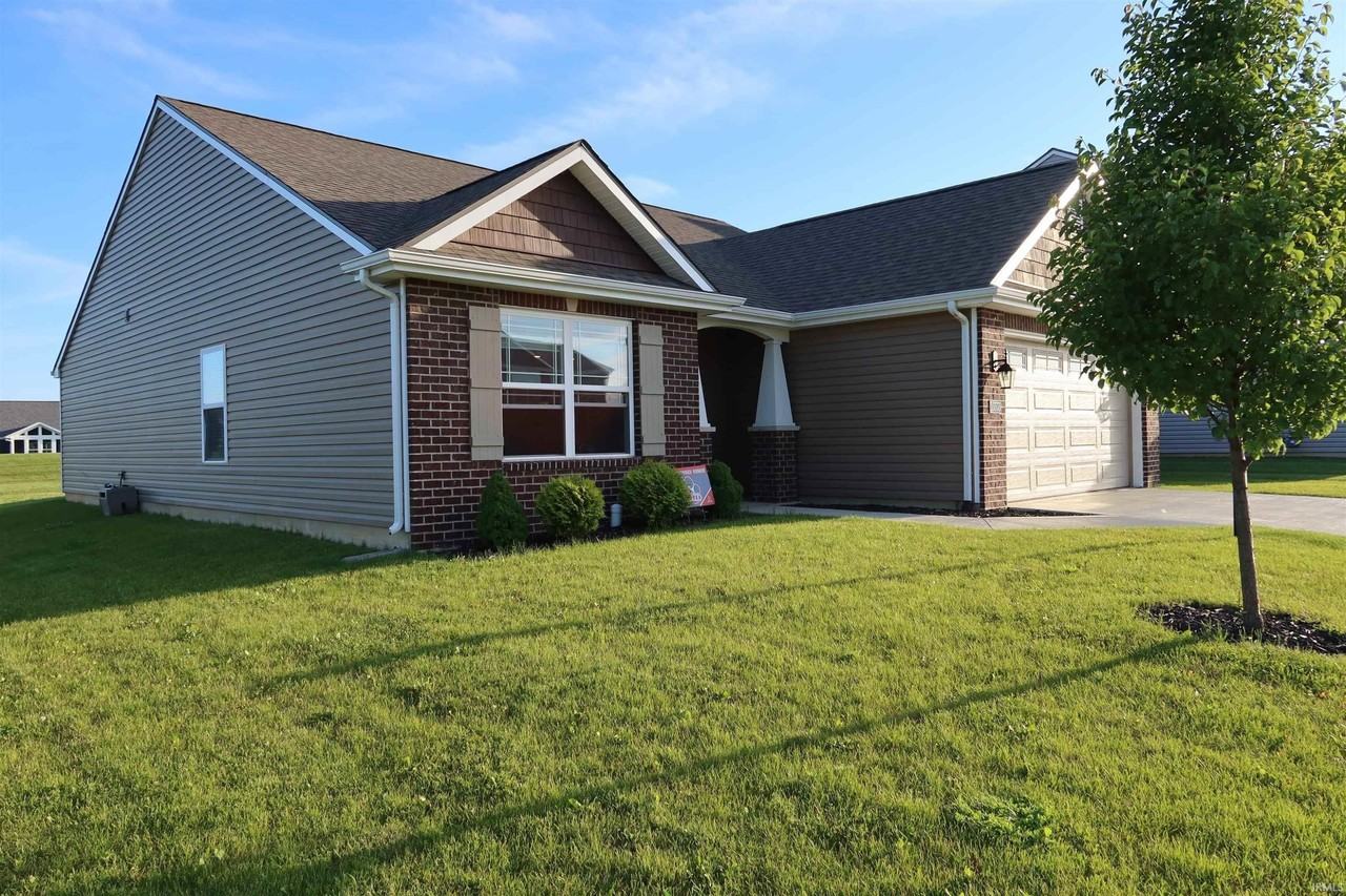 13575 Crescent Ridge Dr - Photo 2 of 34