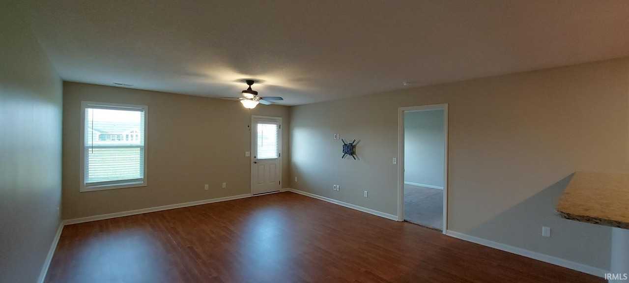 13575 Crescent Ridge Dr - Photo 4 of 34