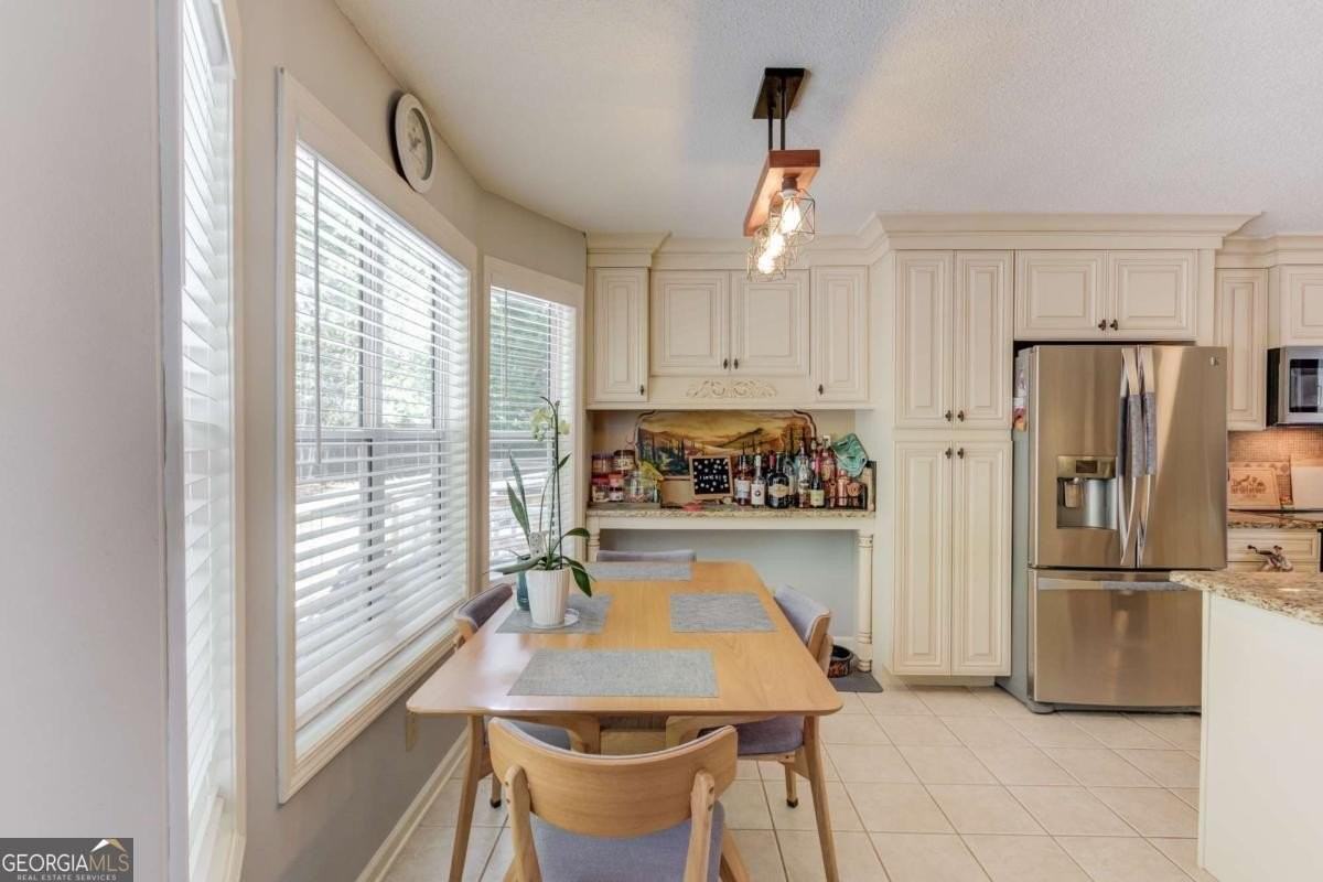 3314 Banks Mountain Dr - Photo 3 of 35