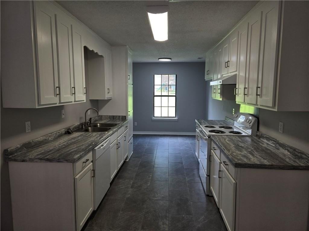381 Norton Rd - Photo 7 of 8