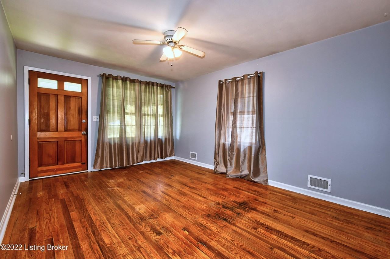 618 Maylawn Ave - Photo 2 of 19