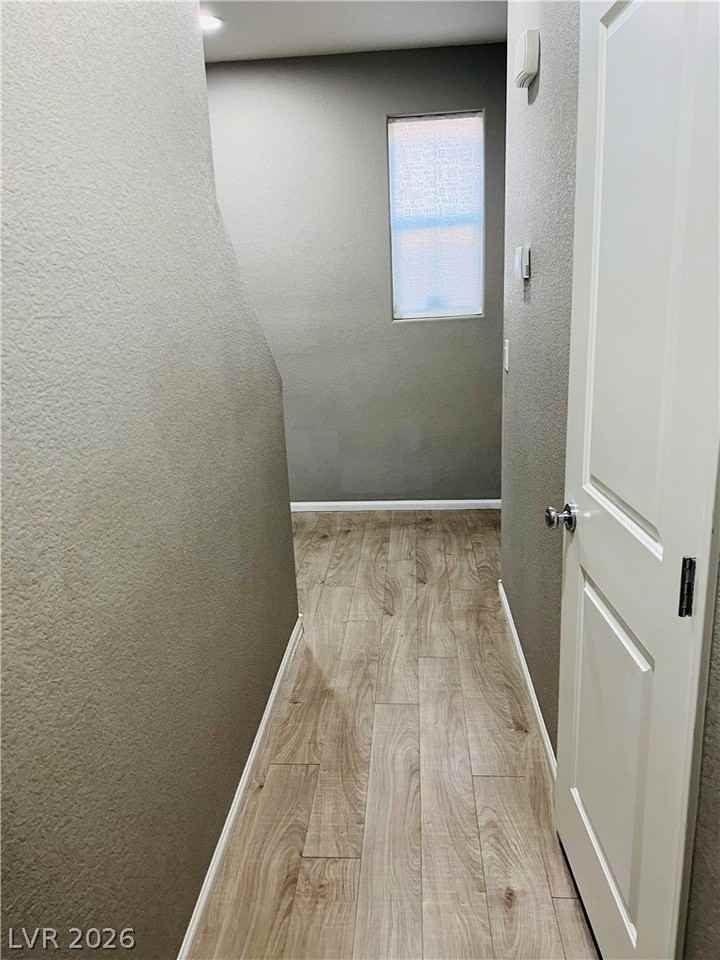 9325 Keystone Ridge Ave - Photo 3 of 17