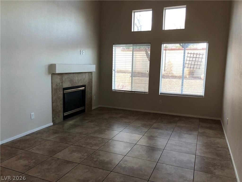 9724 Sandmist Ave - Photo 3 of 37