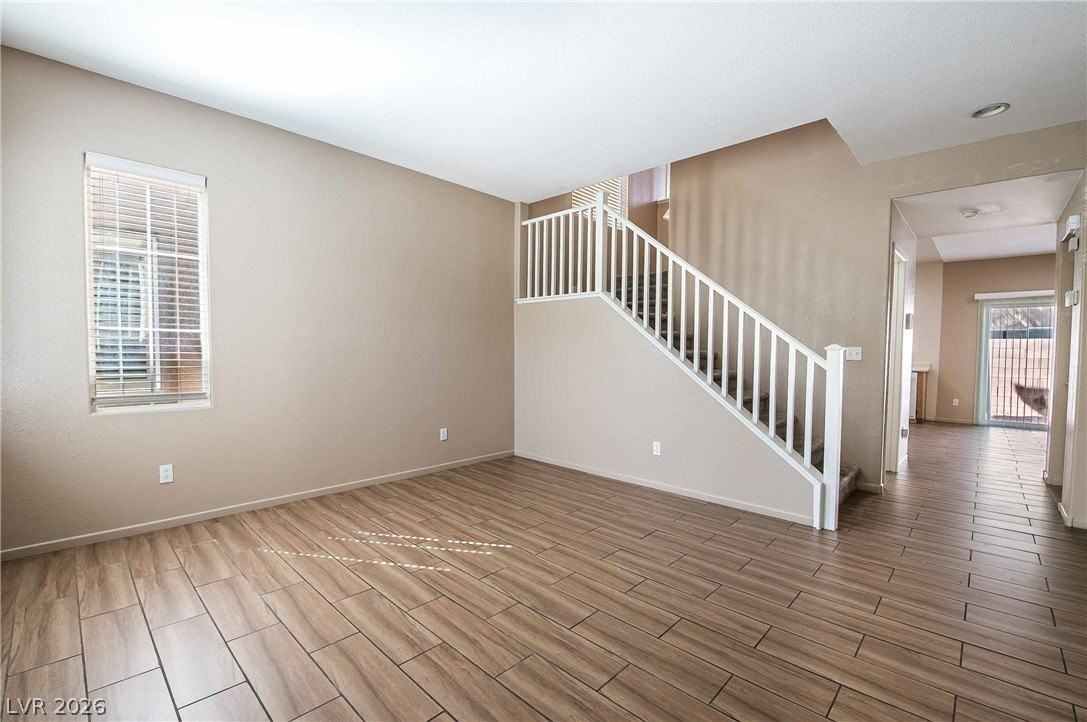3925 Meadow Foxtail Dr - Photo 3 of 21