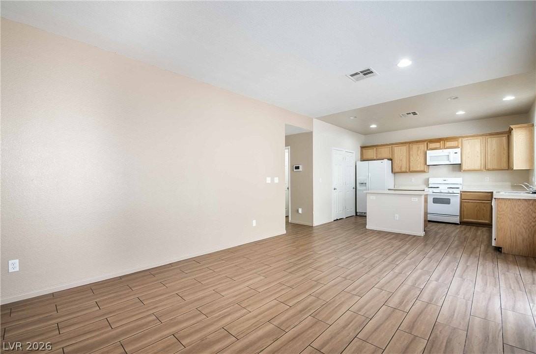 3925 Meadow Foxtail Dr - Photo 6 of 21