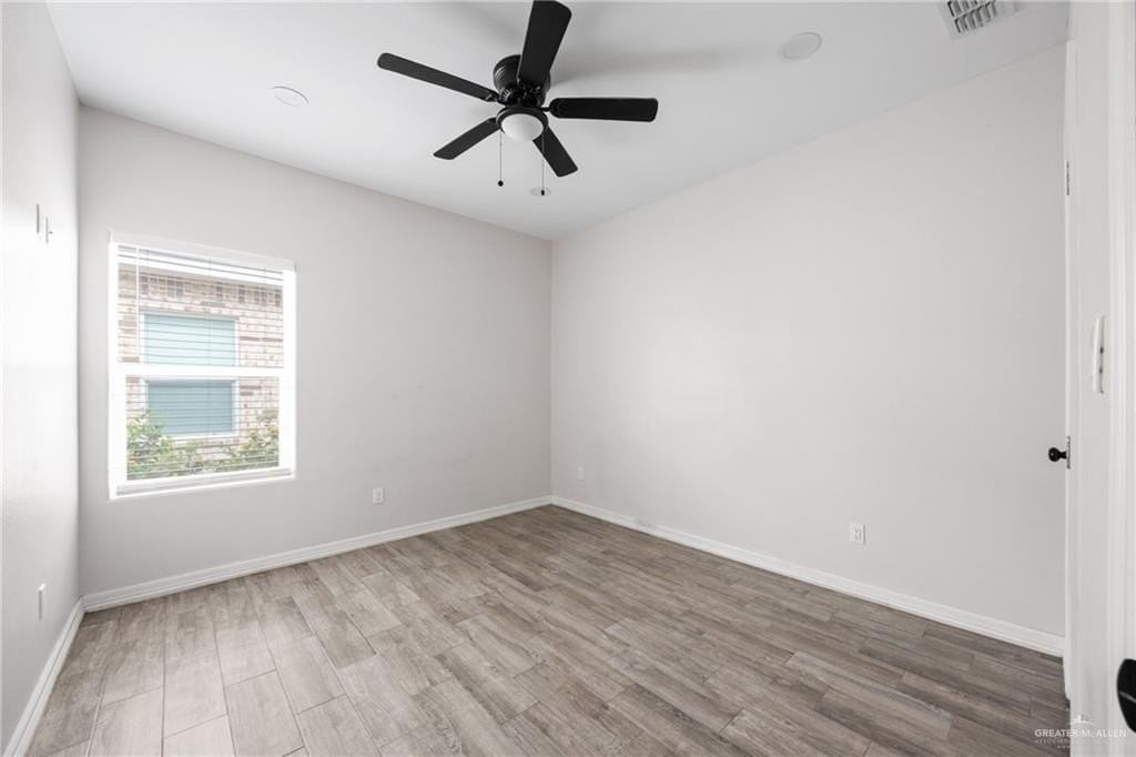 1000 W Kohala Ave #4 - Photo 6 of 13