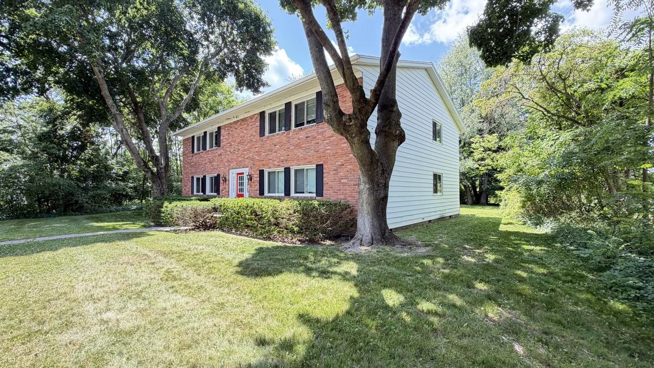 6489 Sorby Rd #101 - Photo 3 of 18