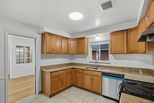 24281 Condon St - Photo 6 of 22