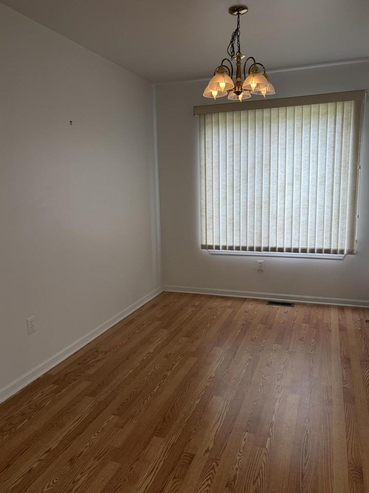 4171 Inglewood Dr - Photo 6 of 22