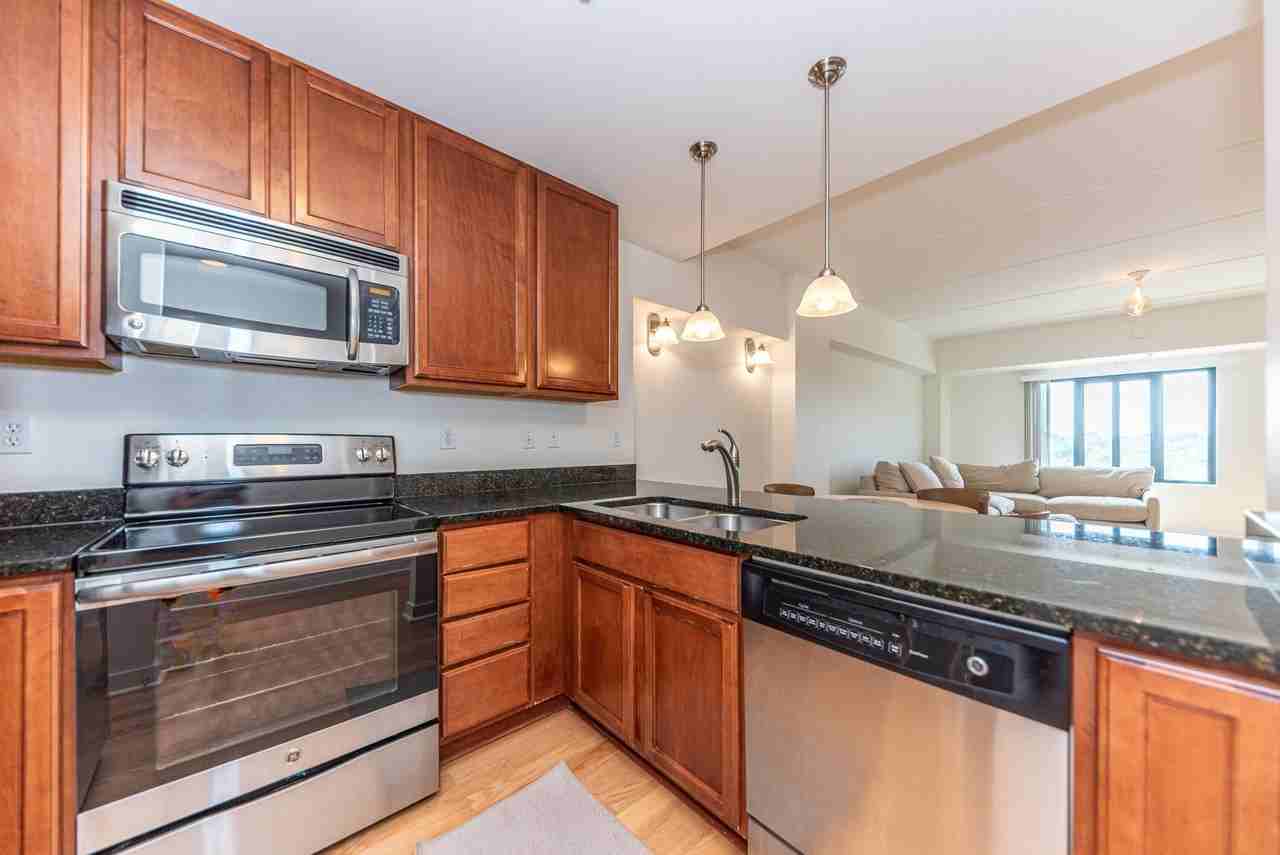111 N Ashley St #804 - Photo 4 of 20