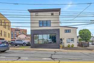 111 S Blakely St - Photo 1 of 1