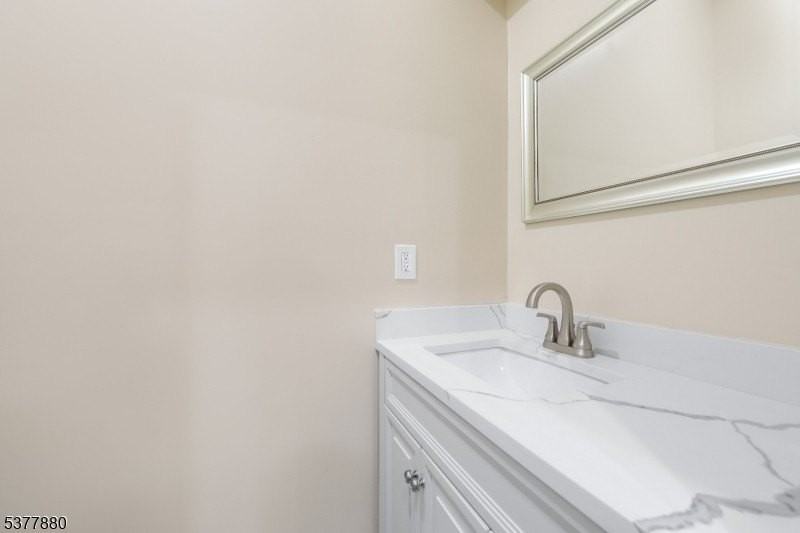 47 Greenwood Ave #1 - Photo 4 of 27