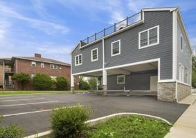 featured image of 627 Bloomfield Ave #A