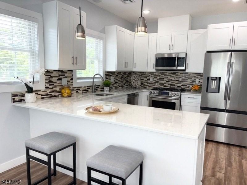627 Bloomfield Ave #A - Photo 5 of 29
